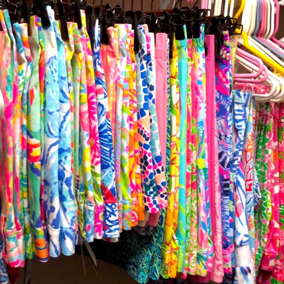 ❤️POSH AMBASSADOR❤️ - Picture 2 of 3